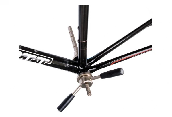 Presse à Roulement De Jeu De Direction Park Tool HHP-2 5 Presse à Roulement De Jeu De Direction Park Tool HHP-2 – Image 3