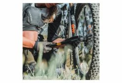 Pompe à Main Lezyne Grip Drive HV S (Max 90 Psi / 6.2 Bar) Noir / Argent 7 Pompe à Main Lezyne Grip Drive HV S (Max 90 Psi / 6.2 Bar) Noir / Argent -Entretien Réparation Route Soldes unnamed file 2646