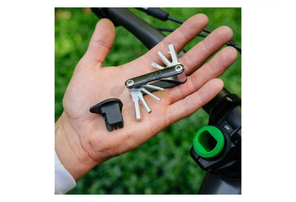 Multi-Outil Intégré OneUp EDC Lite Orange 4 Multi-Outil Intégré OneUp EDC Lite Orange – Image 2