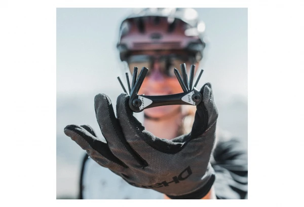 Multi-Outils Lezyne Rap II Tool (12 Fonctions) Noir 6 Multi-Outils Lezyne Rap II Tool (12 Fonctions) Noir – Image 4