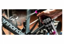 Kit De Nettoyage Muc-Off Indoor Training Kit -Entretien Réparation Route Soldes unnamed file 4374