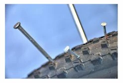 SQUIRT Seal Préventif 1L 13 SQUIRT Seal Préventif 1L -Entretien Réparation Route Soldes unnamed file 604